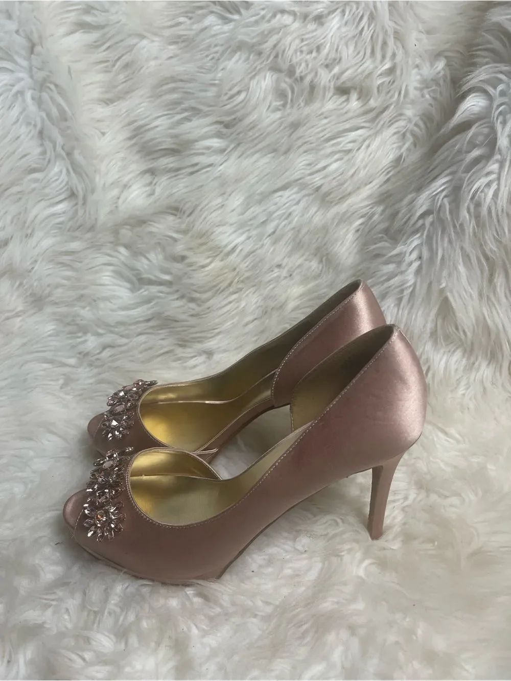 Nine West Finest Satin Rose Gold Peep-Toe Heels with jewels accent SZ 10M